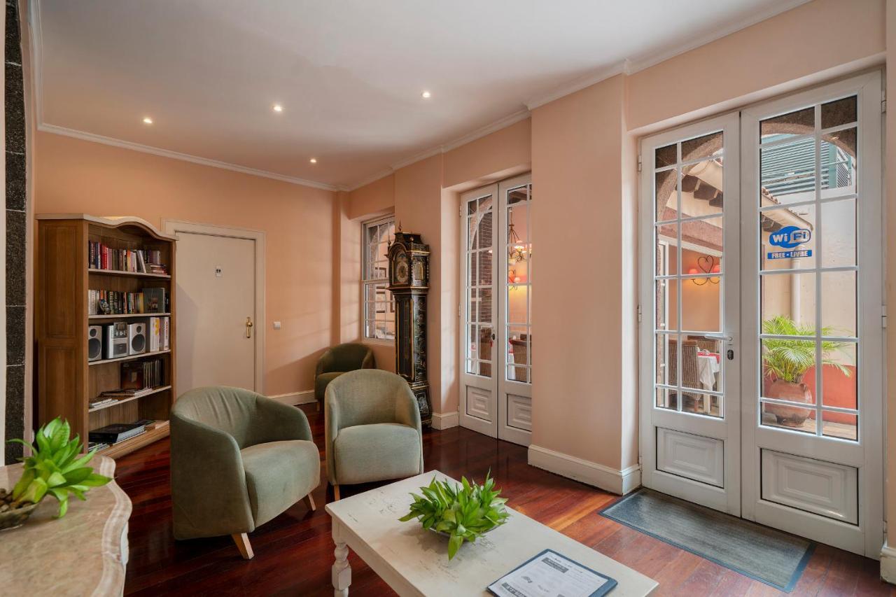 Residencial Mariazinha By Petit Hotels フンシャル エクステリア 写真