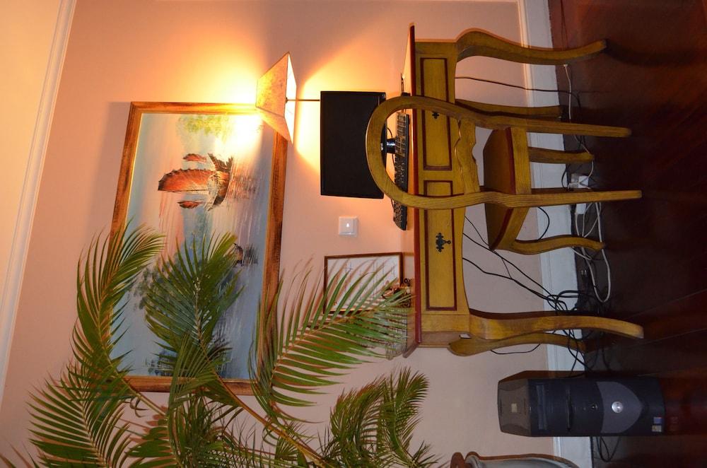 Residencial Mariazinha By Petit Hotels フンシャル エクステリア 写真
